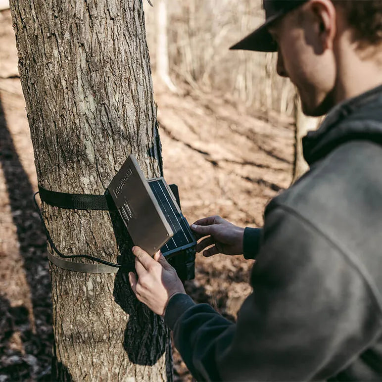 Tactacam Reveal RV-SP-V02 12V Folding Solar Panel For Trail Cameras, 4,900mAH