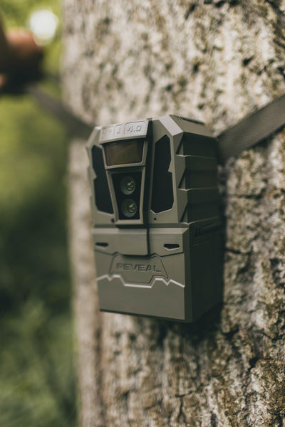 Tactacam Reveal 4.0 Pro Cell Camera, 5K Battery Pack Bundle